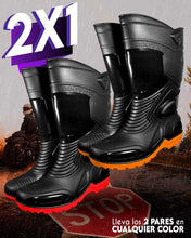 Cargar imagen en el visor de la galería, Botas Impermeables Racing 2x1®: Lleva 1 Par y de regalo llevas 1 Par adicional ¡GRATIS!