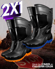 Cargar imagen en el visor de la galería, Botas Impermeables Racing 2x1®: Lleva 1 Par y de regalo llevas 1 Par adicional ¡GRATIS!